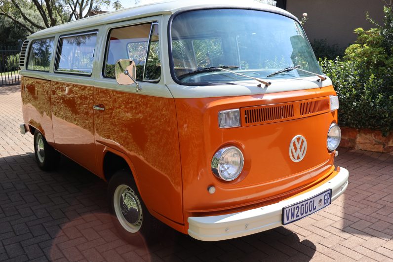 1974 Volkswagen Kombi 2L