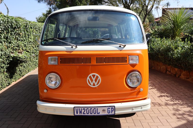 1974 Volkswagen Kombi 2L