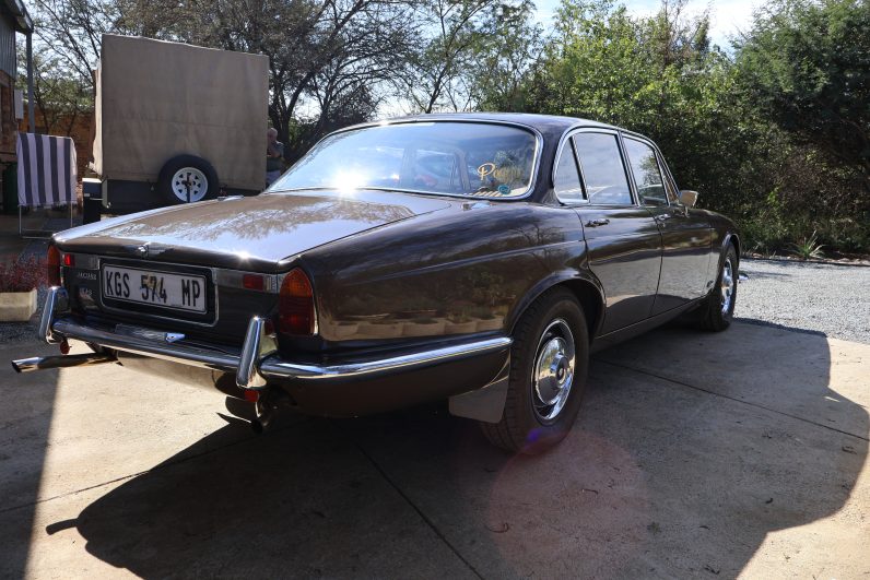 1971 Jaguar XJ6