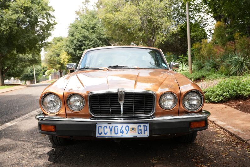 1970 Jaguar XJ6 V6
